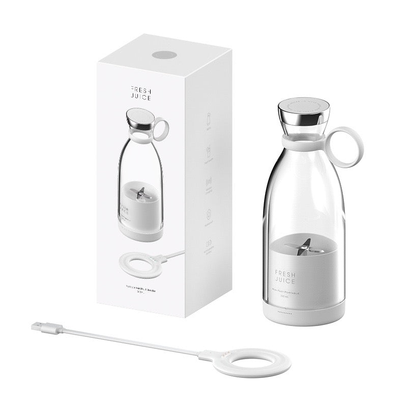 Portable cordless electric juicer